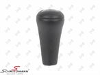25117500299KE4 25117500299 25 11 7 500 299 7500299 BMW E32 -  Gearhandle - black leather