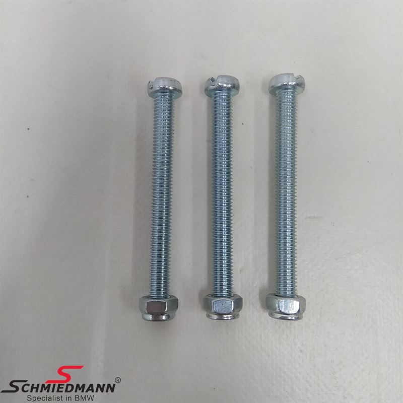 Bolt set for towbar plug