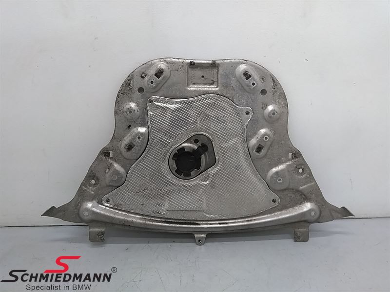 Engine undercarriage cover front part alu reinforcement plate
