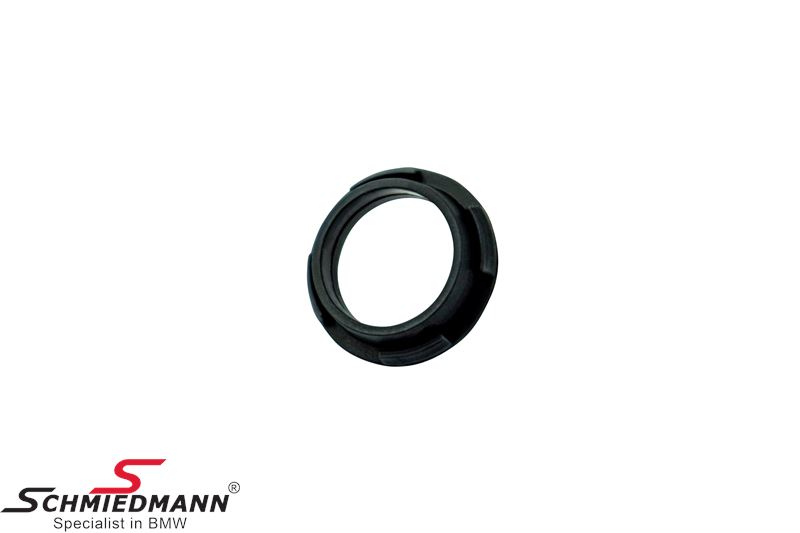 Decoupling ring for PDC sensor
