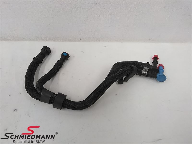 Fuel hose engine compartment supply and return line