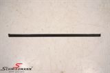 B51138184477 51138184477 51 13 8 184 477 8184477  Bumper guard frontdoor chrom L.-side
