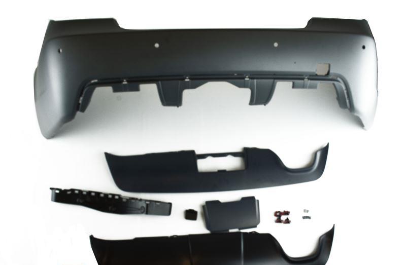 Stötfångare bak -Motorsport II design- för PDC och dragkrok HS60LCIMOTPDCT BMW E60LCI