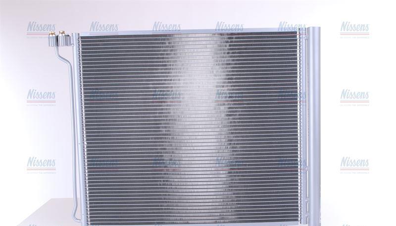 Kondensor för luftkonditionering 64509239944N BMW X5 (E70) X6 (E71) X6 (E72 Hyb) X5LCI (E70) X5 (F15) X6 (F16) X5 M F85 X6 M F86