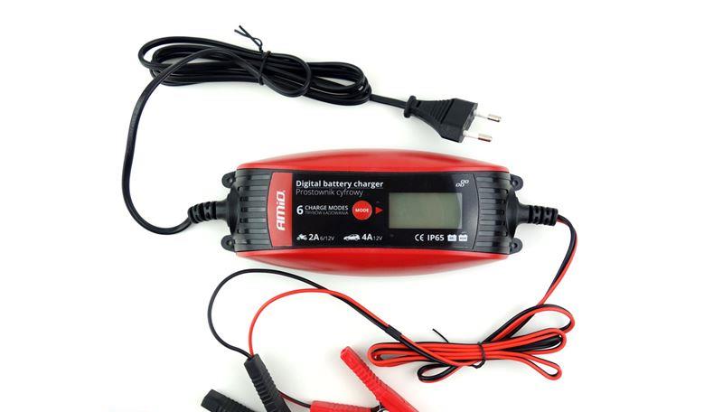 Digital battery charger 6V/12V - 2A/4A - DVL DBC-4A 02088