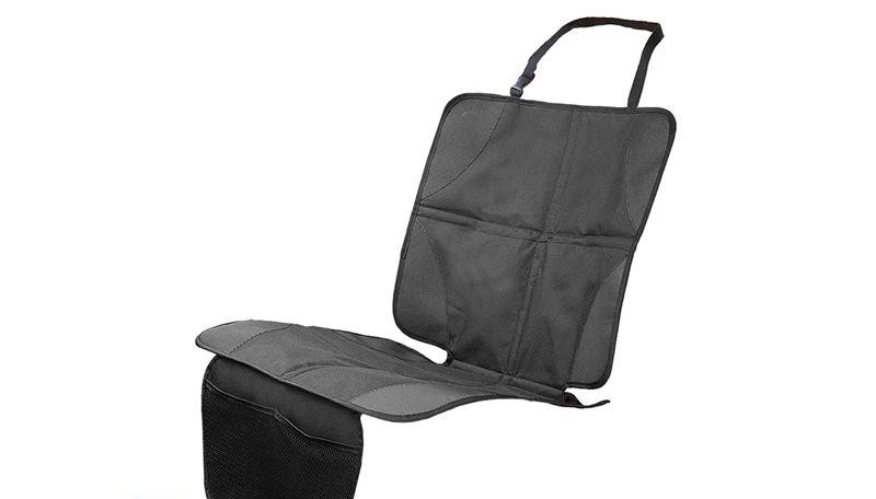 Sittskydd - för bilbarnstol, med fickor 02485