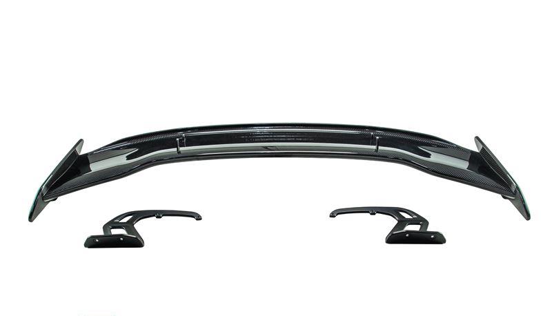 Akrapovic kolfiber bakre vinge WI-BM-CA-1-G G20 G21 G22 G80 M3 G82 M4 M G83 G42 G20 LCI G21 LCI G81 M3 Touring G22 LCI G82 LCI M4 G83 LCI M4