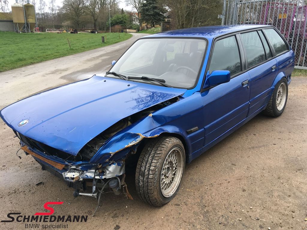 BMW E30 Touring 325I M50 2,5l 1988 216 HP BLAU