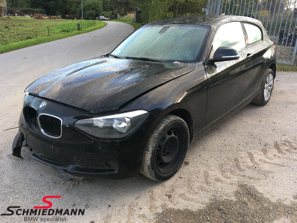 BMW F21 Doors3 114D N47T 1,6l 2014 95 PS BLACK 2