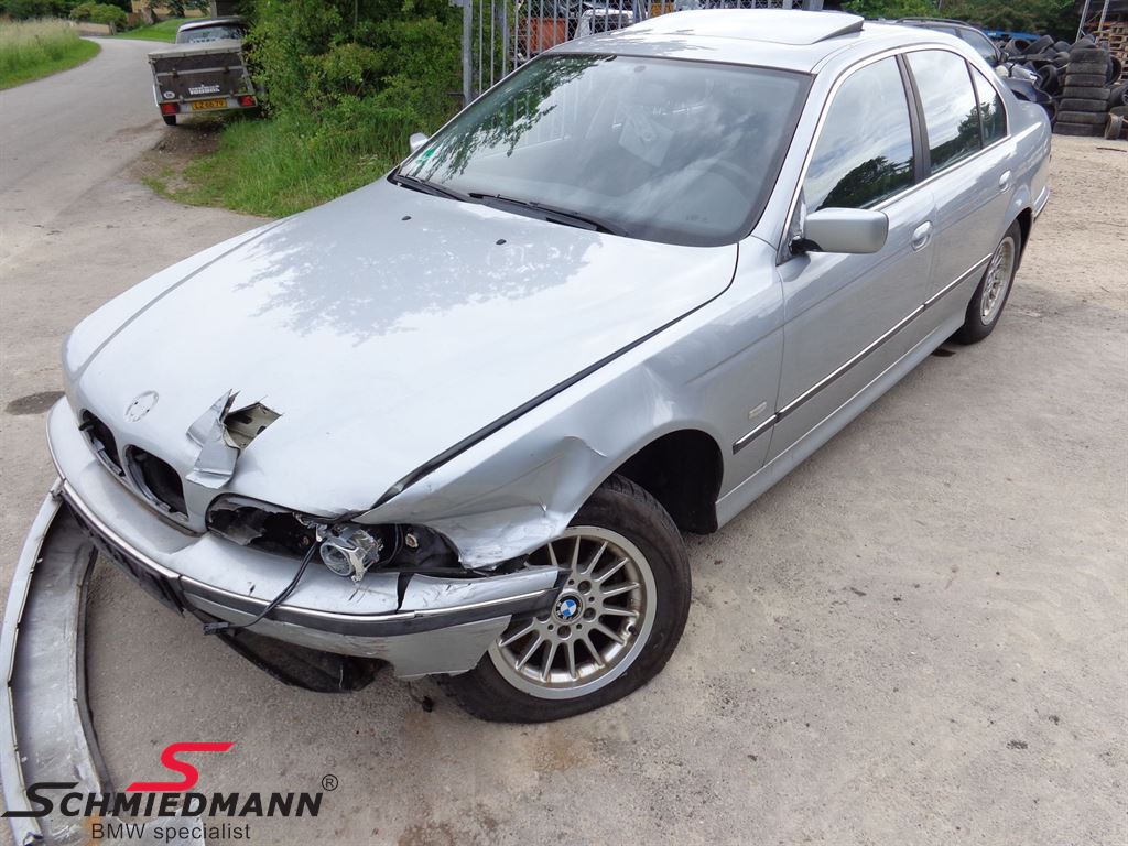 Recycled car - BMW E39 Saloon - page 1